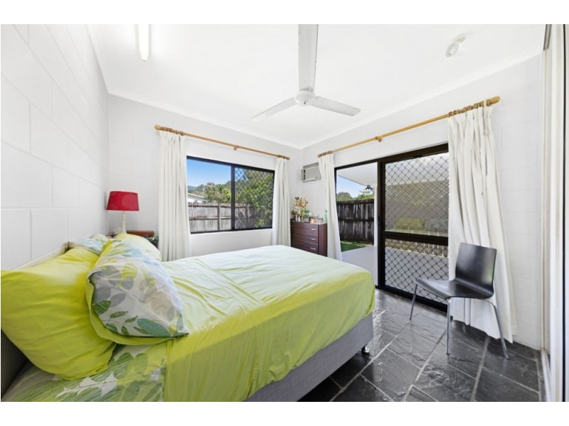 1/20 Nesbit Street, Whitfield QLD 4870