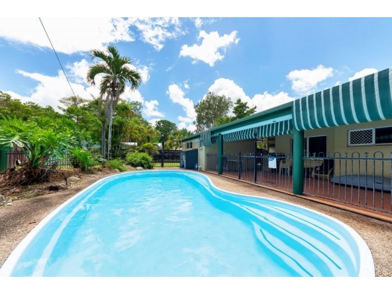 42 Golden Grove Drive, Bentley Park QLD 4869