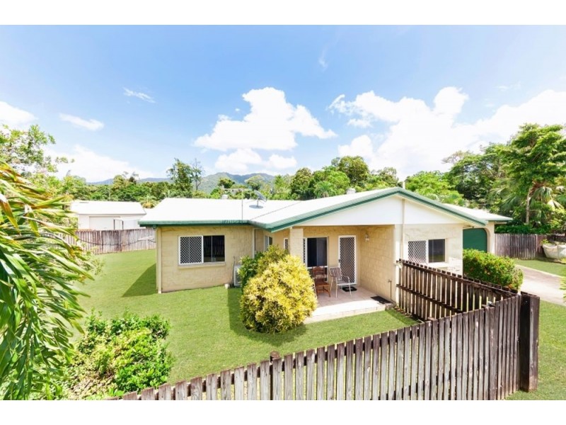 42 Golden Grove Drive, Bentley Park QLD 4869