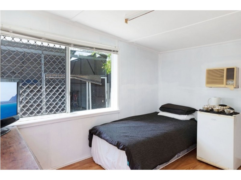 53 Marshall Street, Machans Beach QLD 4878