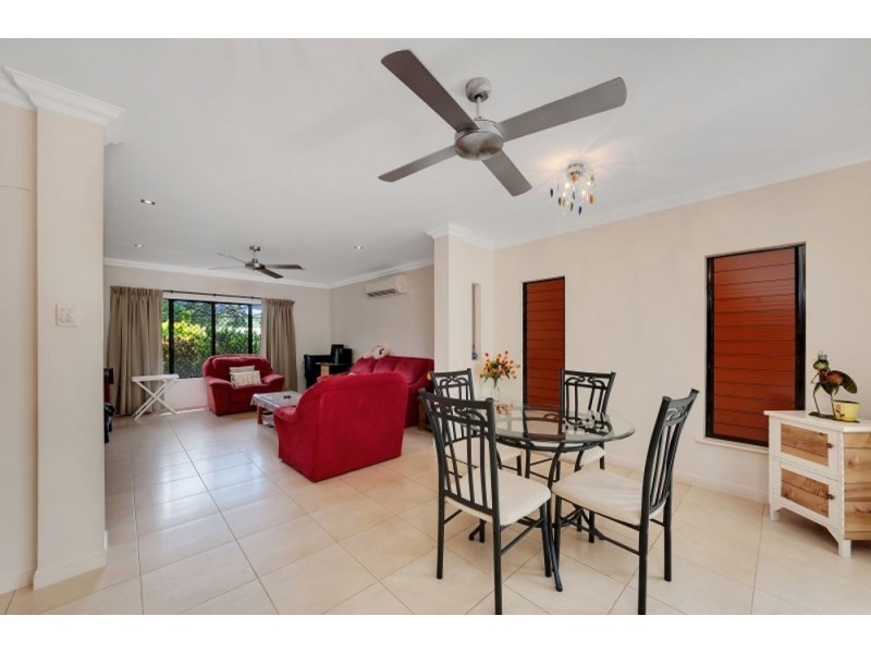 43 Elphinstone Street, Kanimbla QLD 4870