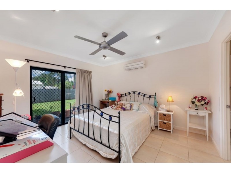 43 Elphinstone Street, Kanimbla QLD 4870