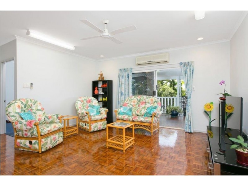 36 Guthrie Close, Bentley Park QLD 4869