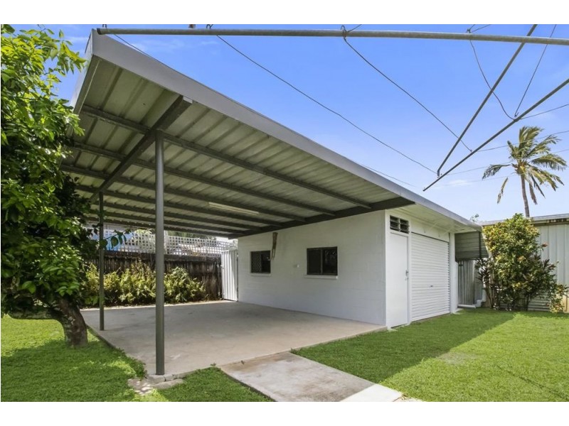 15 Calder Street, Edge Hill QLD 4870