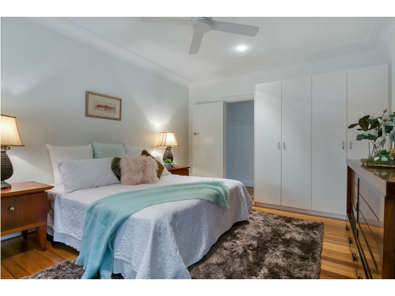 342 Pease Street, Edge Hill QLD 4870