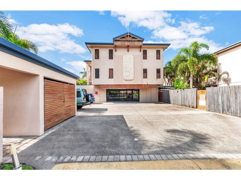 202/4 Grantala Street, Manoora QLD 4870