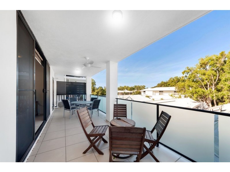 214/2 Oliva Street, Palm Cove QLD 4879