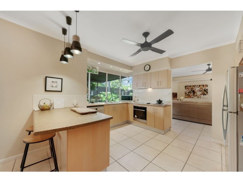 38 Bramble Street, Clifton Beach QLD 4879