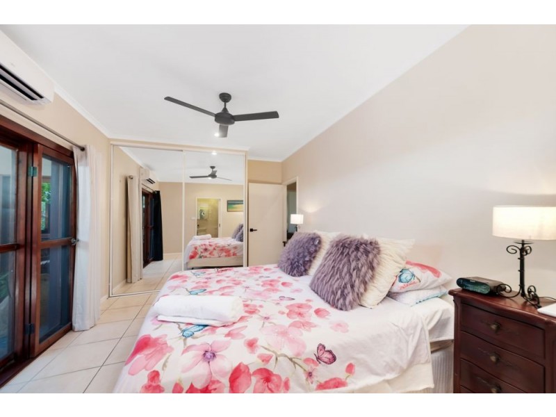 38 Bramble Street, Clifton Beach QLD 4879