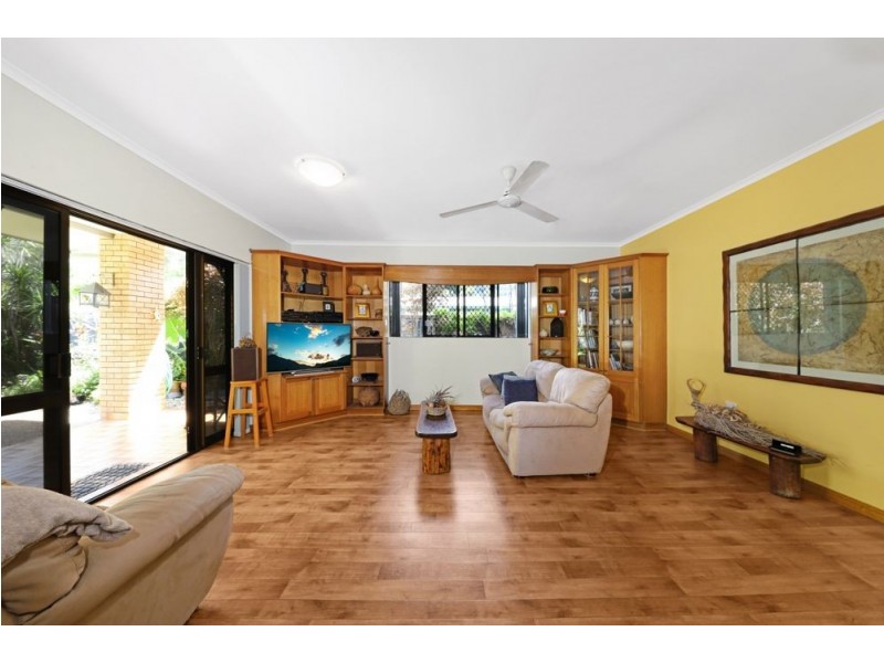 172 Jensen Street, Edge Hill QLD 4870