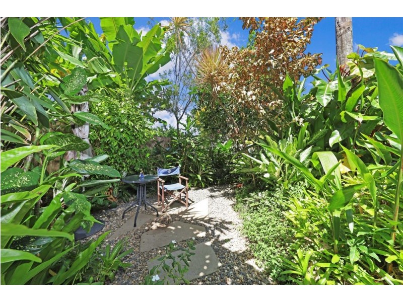 172 Jensen Street, Edge Hill QLD 4870