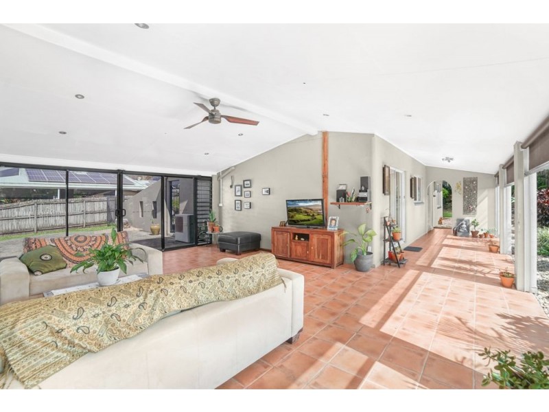 26 Barnard Drive, Mount Sheridan QLD 4868