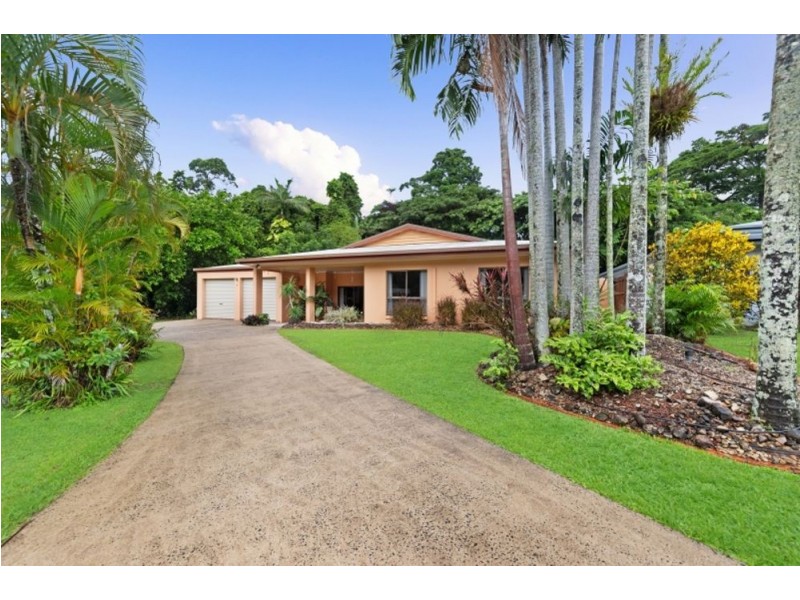 4 Sandray Close, Edge Hill QLD 4870