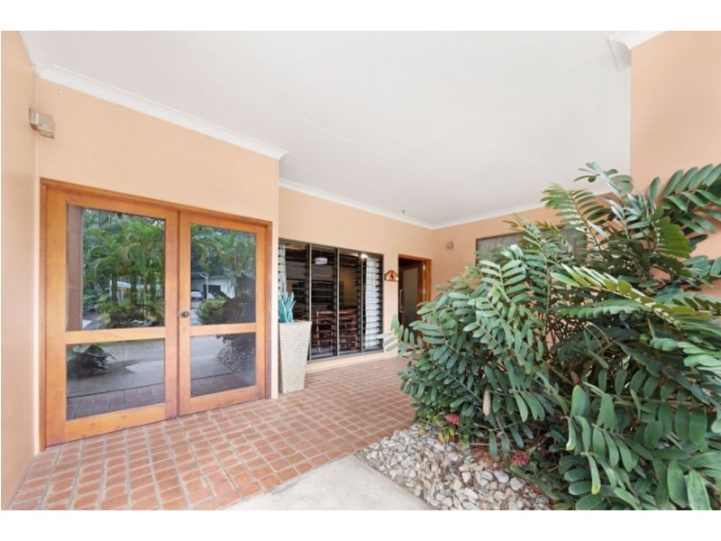 4 Sandray Close, Edge Hill QLD 4870