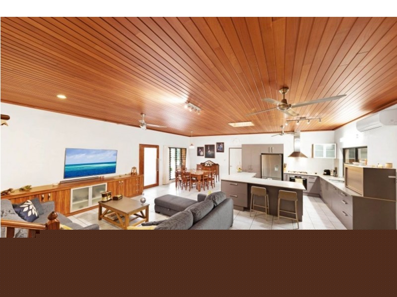 4 Sandray Close, Edge Hill QLD 4870