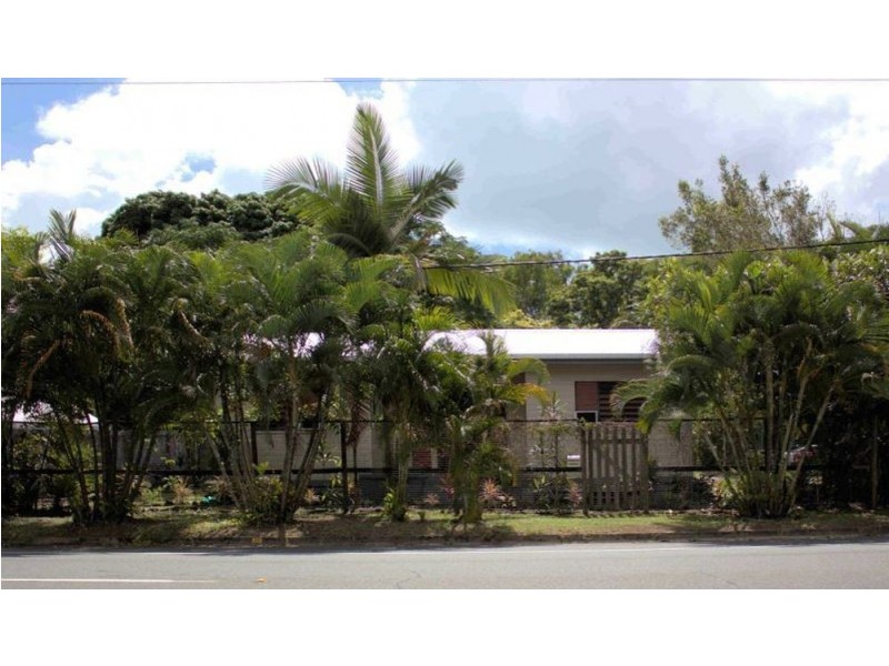 99 Machan Street, Machans Beach QLD 4878