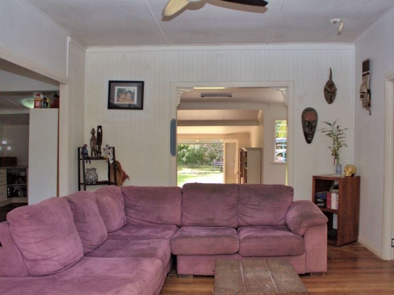 99 Machan Street, Machans Beach QLD 4878