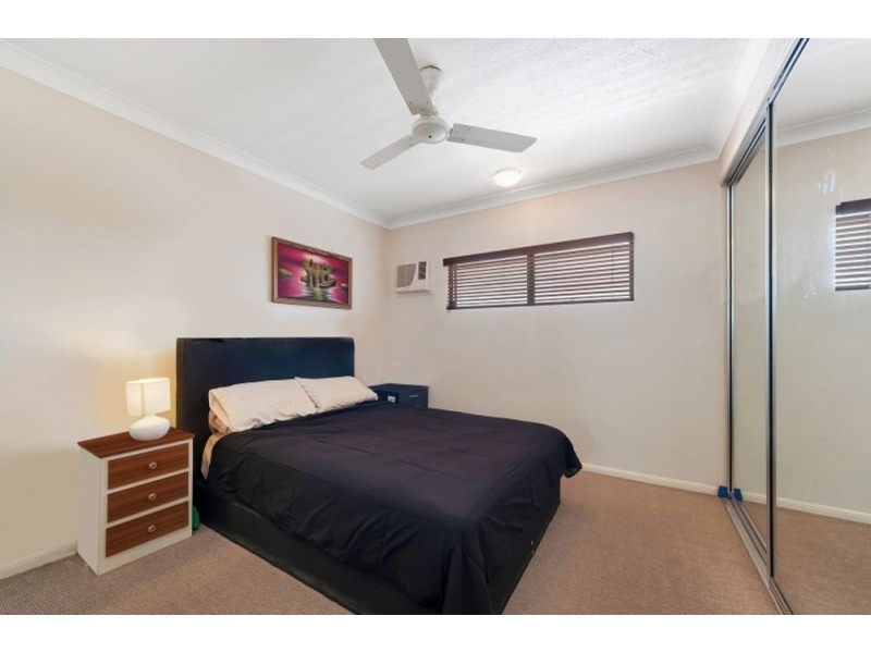 5/44-50 Pease Street,, Manoora QLD 4870