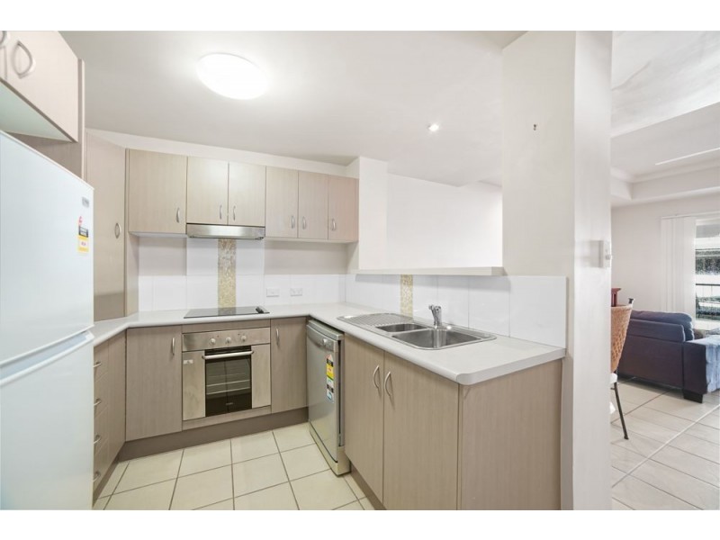 119/53-57 Clifton Road, Clifton Beach QLD 4879