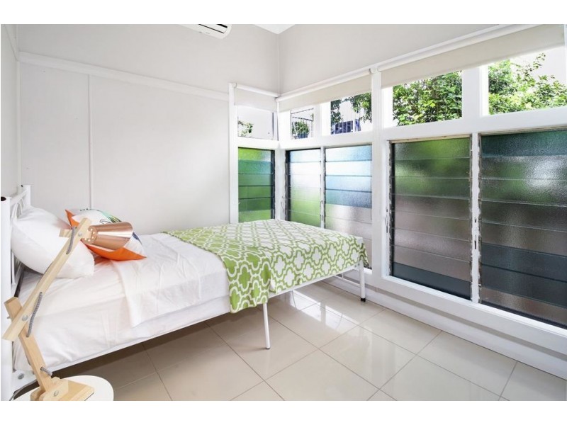 31 Nelson Street, Bungalow QLD 4870