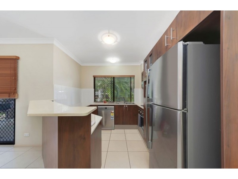 83/1-15 Robson Street,, Mooroobool QLD 4870