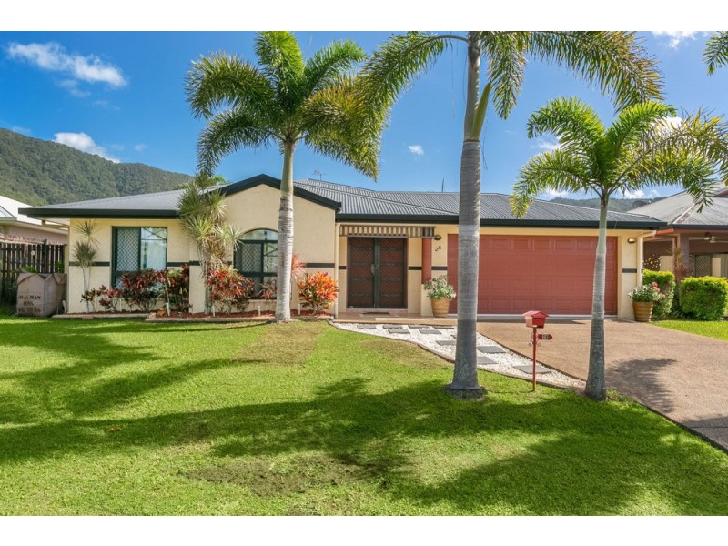28 Fitzmaurice Drive, Bentley Park QLD 4869