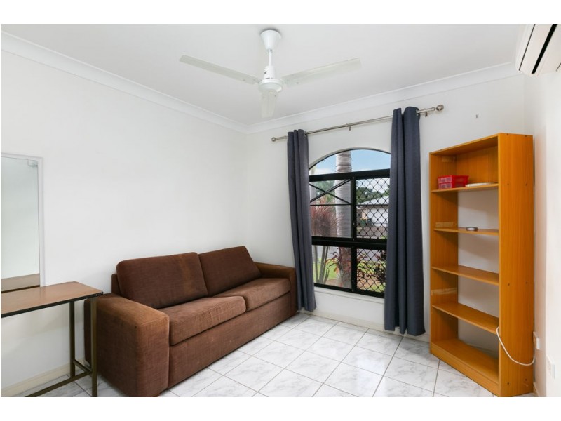 28 Fitzmaurice Drive, Bentley Park QLD 4869