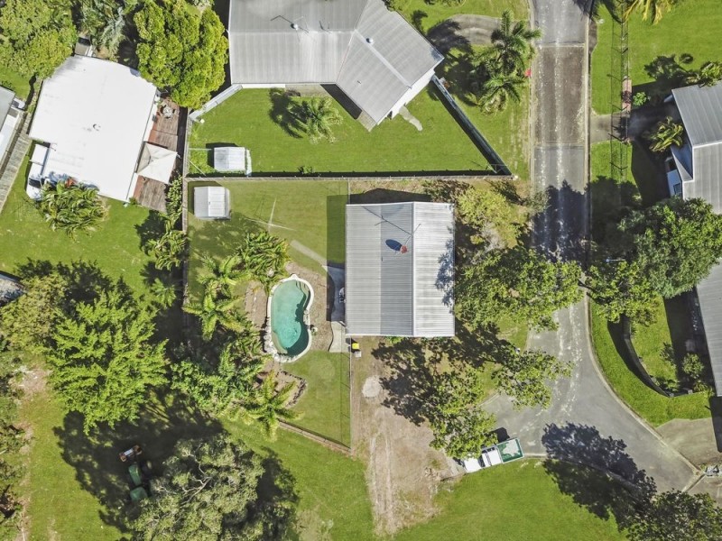 1 Meillion Court, White Rock QLD 4868