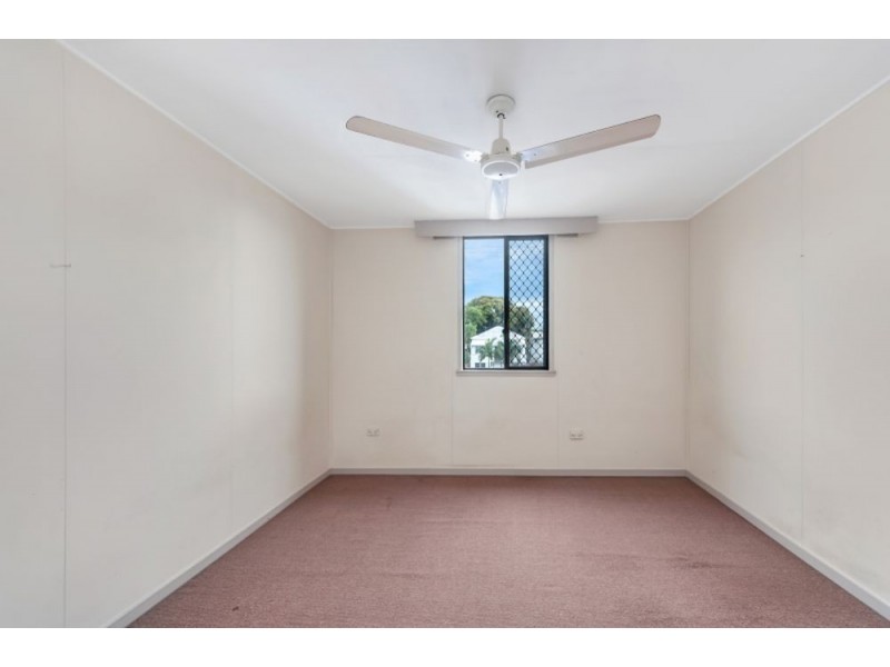 238 Draper Street, Parramatta Park QLD 4870