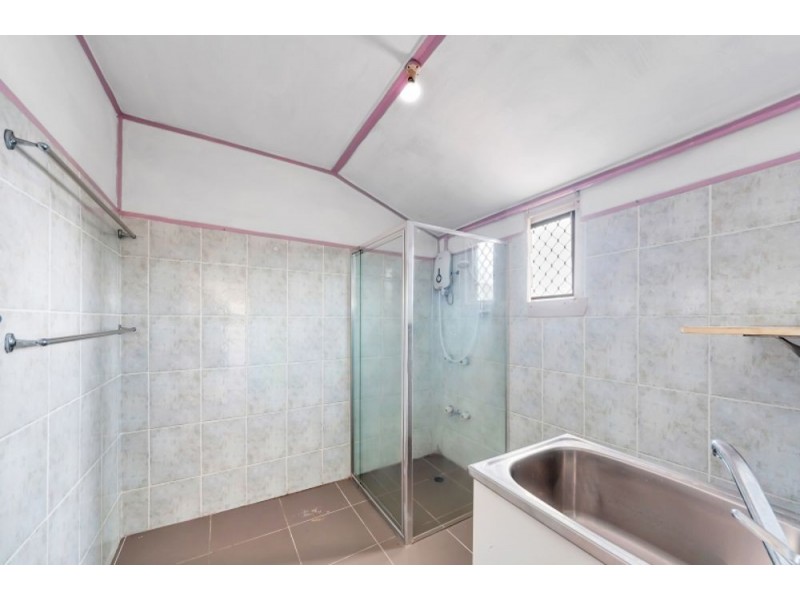 238 Draper Street, Parramatta Park QLD 4870