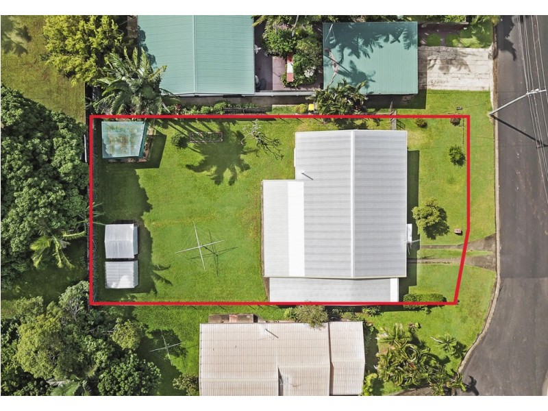 8 Arena Close, Bayview Heights QLD 4868