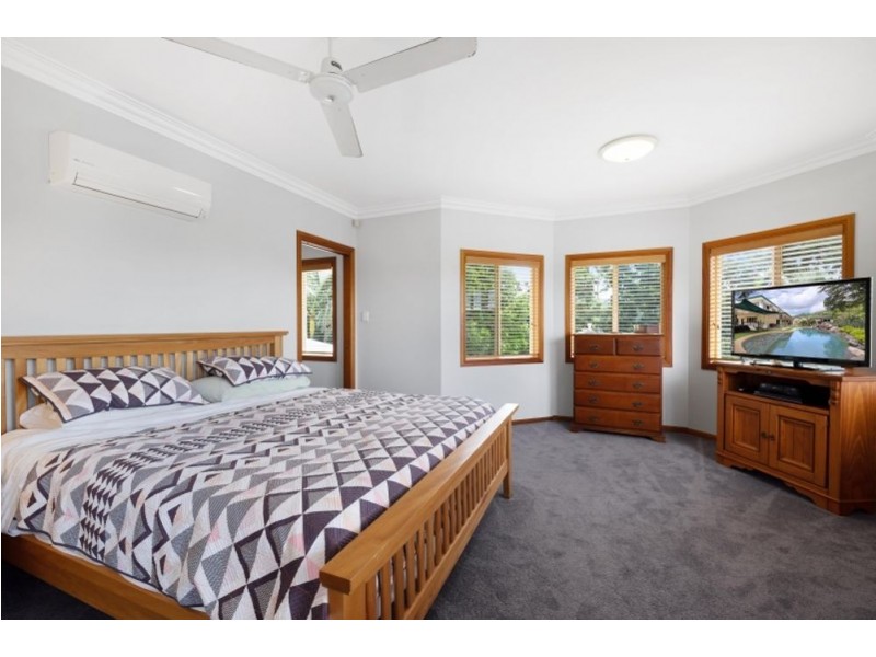 9 Tanganelli Close, Kanimbla QLD 4870