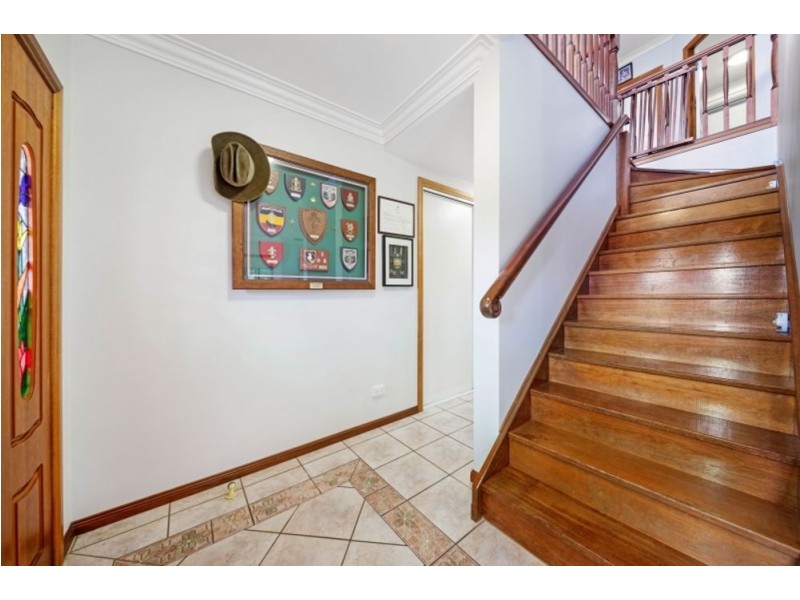 9 Tanganelli Close, Kanimbla QLD 4870