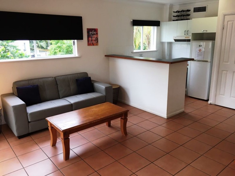 5/61-63 Sims Esplanade, Yorkeys Knob QLD 4878