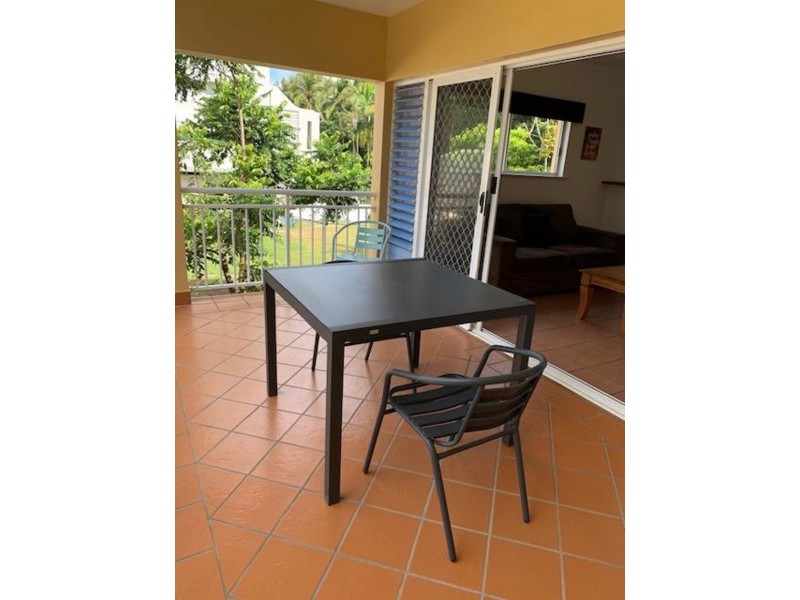 5/61-63 Sims Esplanade, Yorkeys Knob QLD 4878