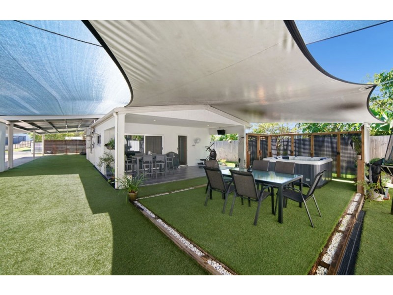 13 Marvin Close, White Rock QLD 4868