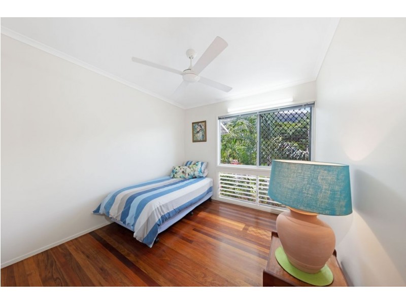 41 Nolan Street, Whitfield QLD 4870