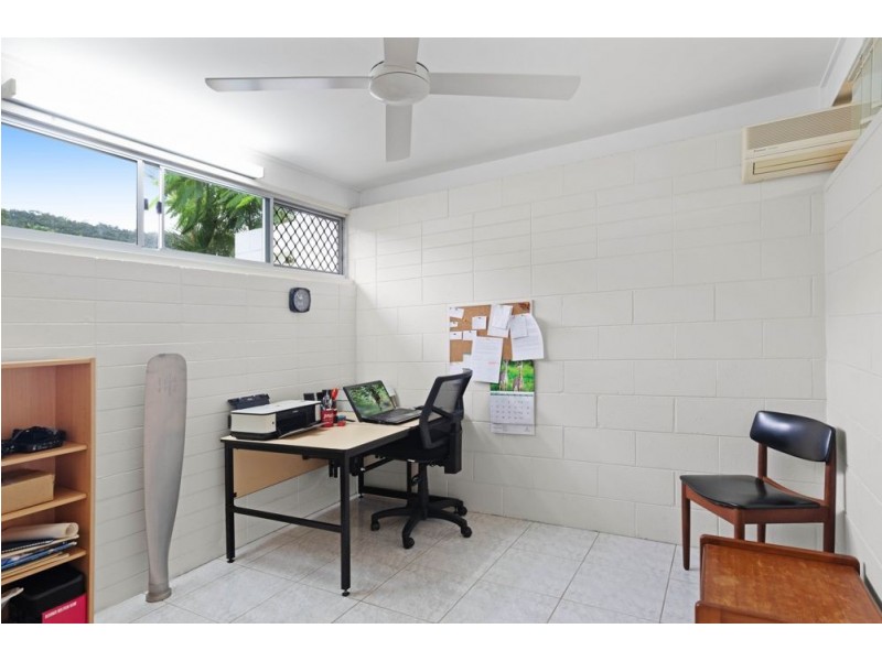 41 Nolan Street, Whitfield QLD 4870