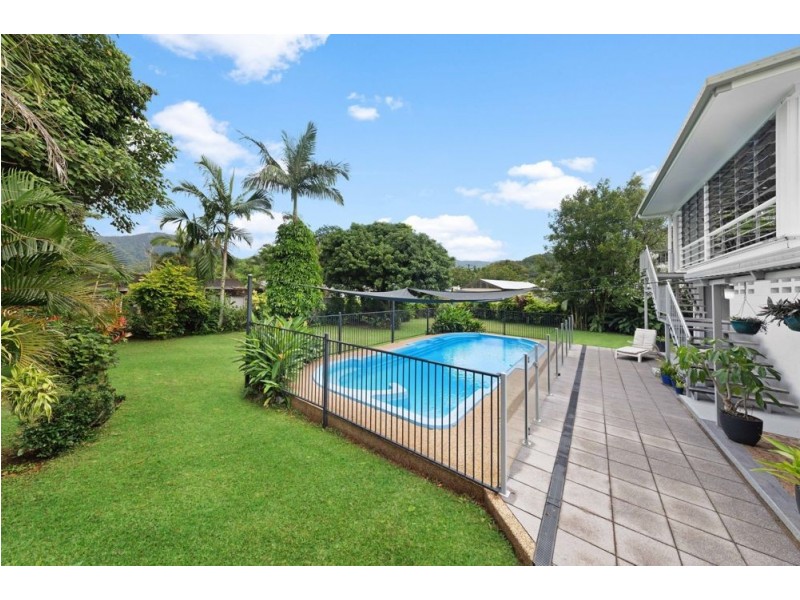41 Nolan Street, Whitfield QLD 4870