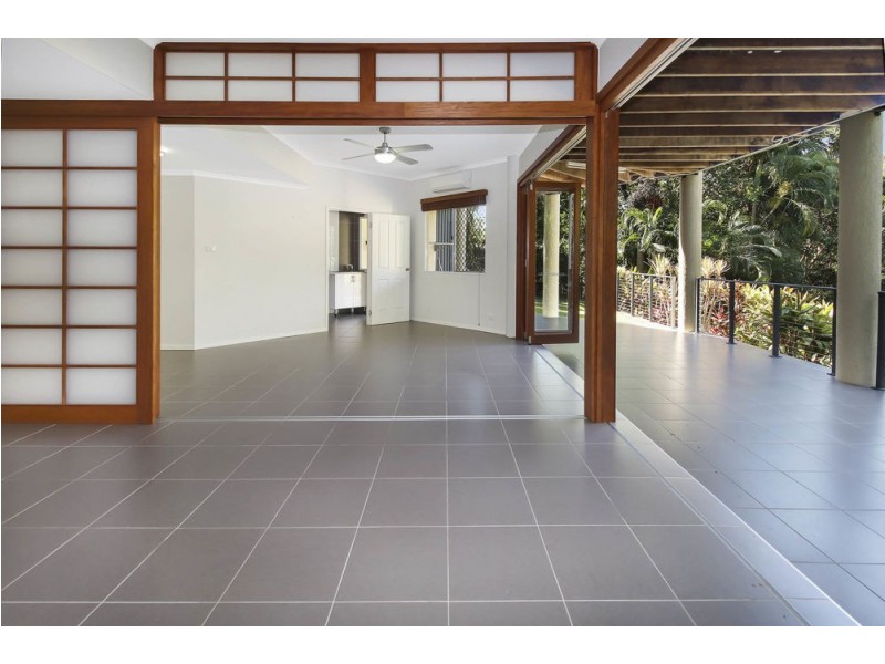 6 Riverview Close, Freshwater QLD 4870