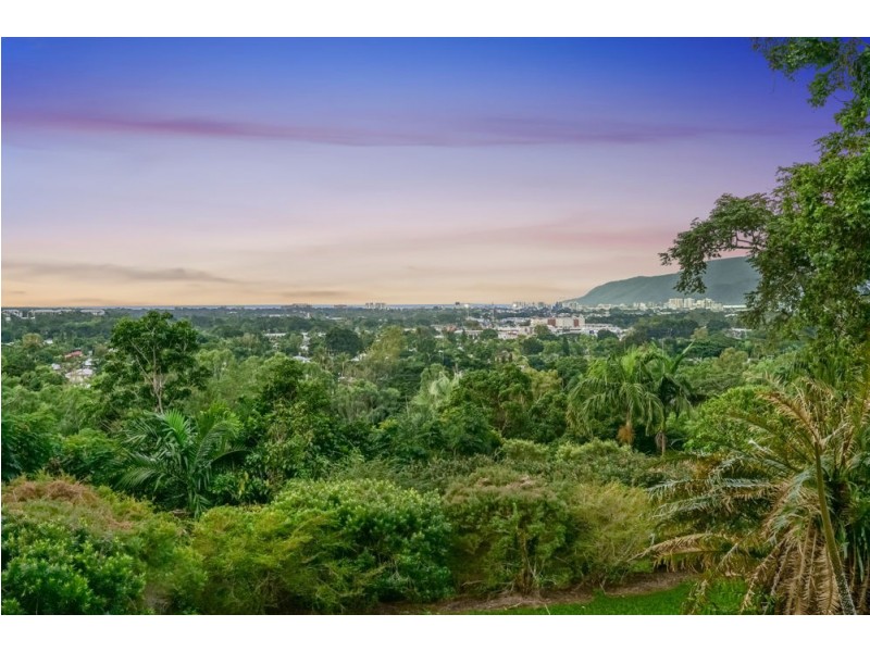 3 Moowooga Street, Earlville QLD 4870