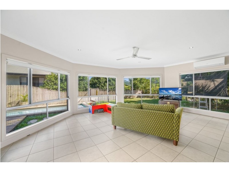 5 Chapel Close, Brinsmead QLD 4870