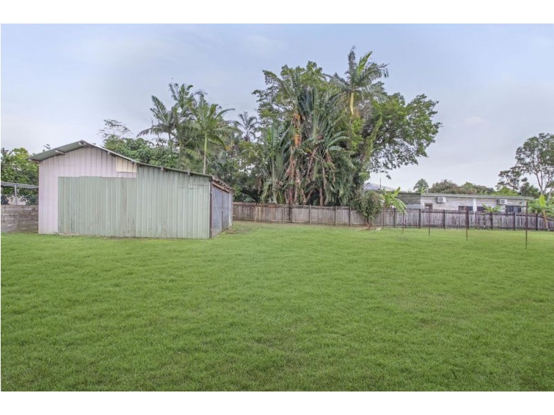 119 English Street, Manunda QLD 4870