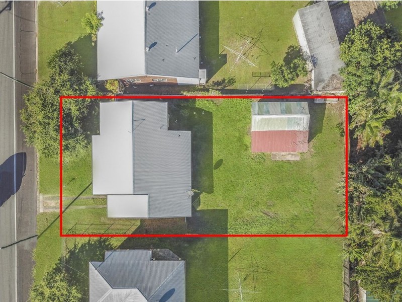 119 English Street, Manunda QLD 4870