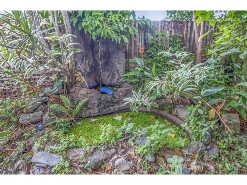 33 Pilosa Street, Redlynch QLD 4870