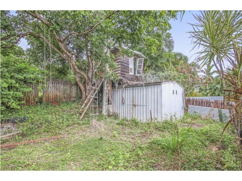 33 Pilosa Street, Redlynch QLD 4870