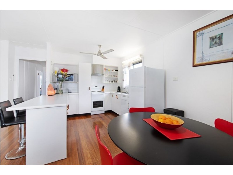 183 Greenslopes Street, Edge Hill QLD 4870