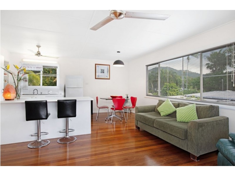 183 Greenslopes Street, Edge Hill QLD 4870