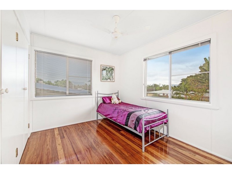 183 Greenslopes Street, Edge Hill QLD 4870