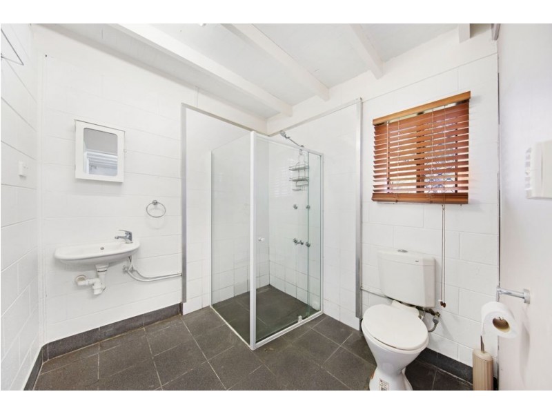 183 Greenslopes Street, Edge Hill QLD 4870